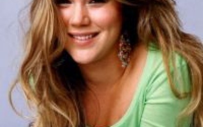 Dois homens são presos suspeitos de planejar o assassinato de Joss Stone