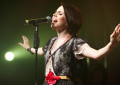 Sandy divulga capa do DVD “Manuscrito” no Twitter.