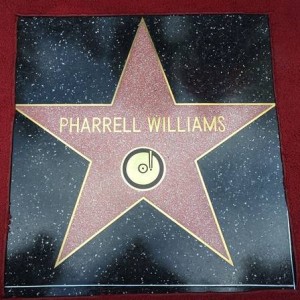 Pharrell Williams calçada-da-fama